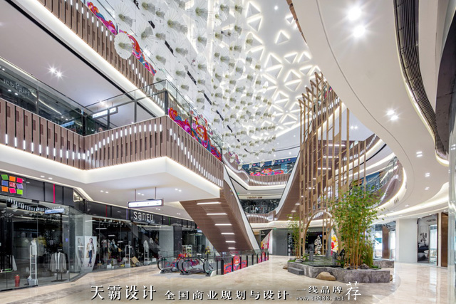 鎮(zhèn)江吾悅廣場最新動態(tài)，繁華地標崛起，時代繁華展現(xiàn)